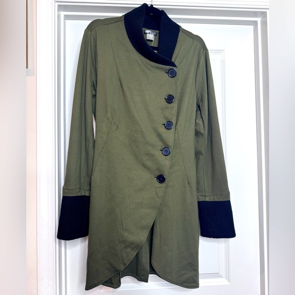 🆕 Venus Womens’s Knit Asymmetrical Button-Front Jacket Shacket Sweater - Picture 1 of 7